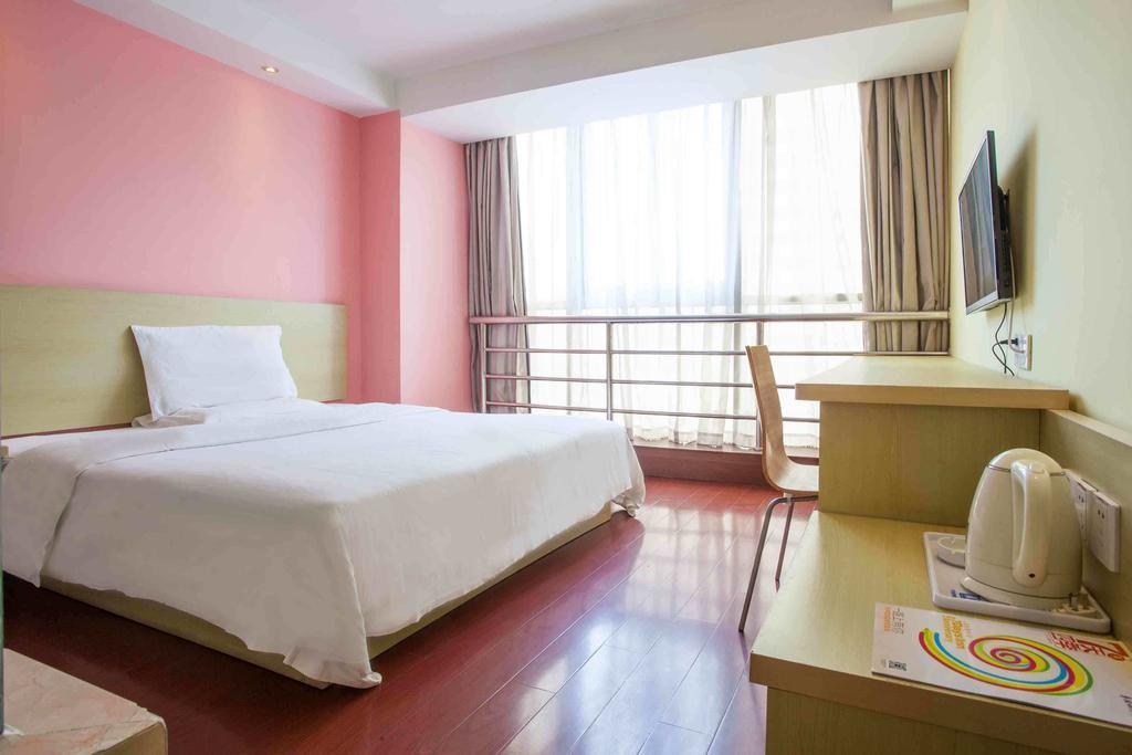 7Days Inn Changsha Wuyi Avenue Yunajialing Metro Station Oda fotoğraf
